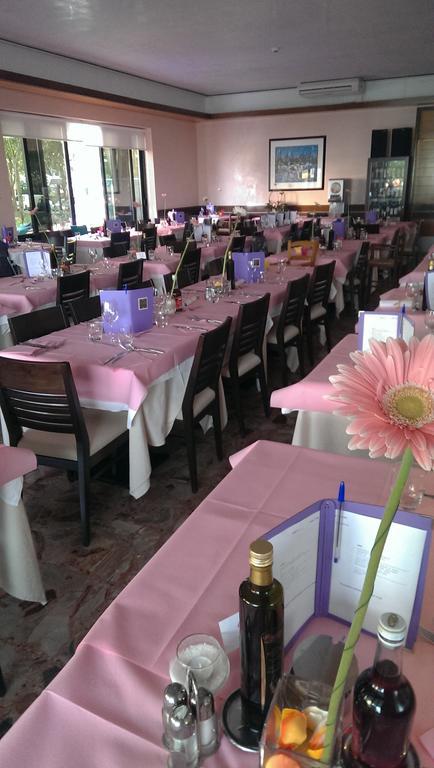 Hotel Iride&Spa Cesenatico Buitenkant foto