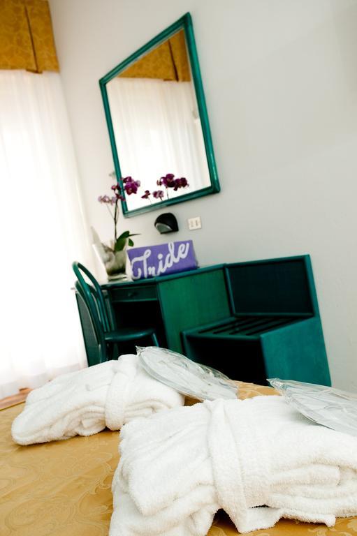 Hotel Iride&Spa Cesenatico Buitenkant foto