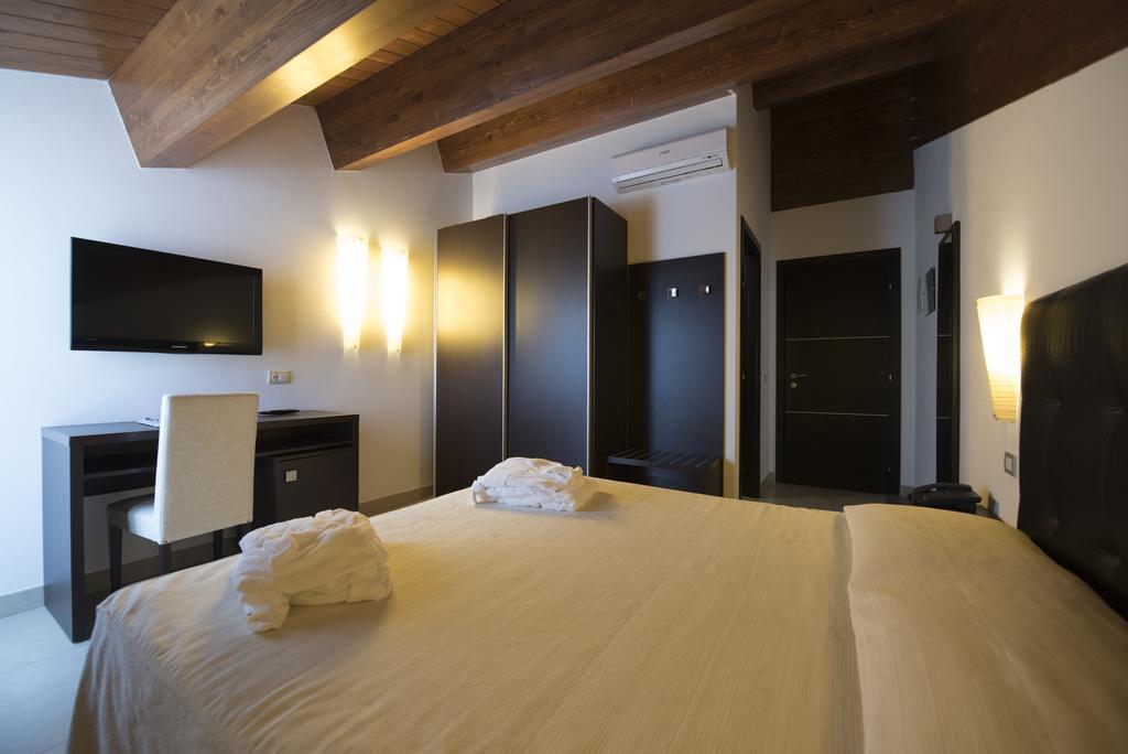 Hotel Iride&Spa Cesenatico Buitenkant foto